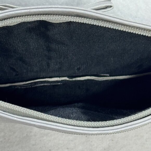 Vintage Women's Gray Leather Wristlet Clutch Purse Bow Detail & Zipper Pocket - Picture 5 of 7